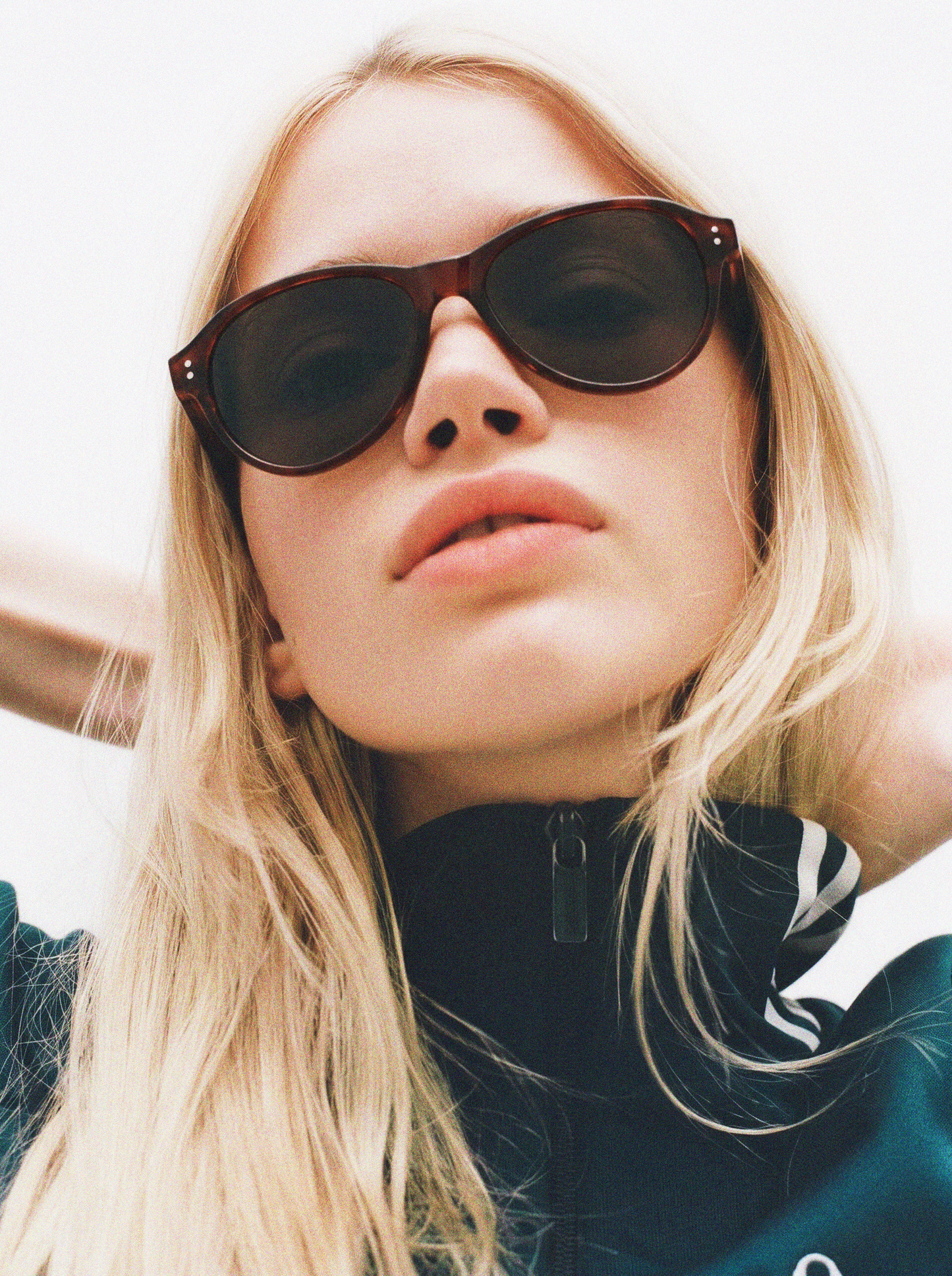Wine Red Oval Sunglasses