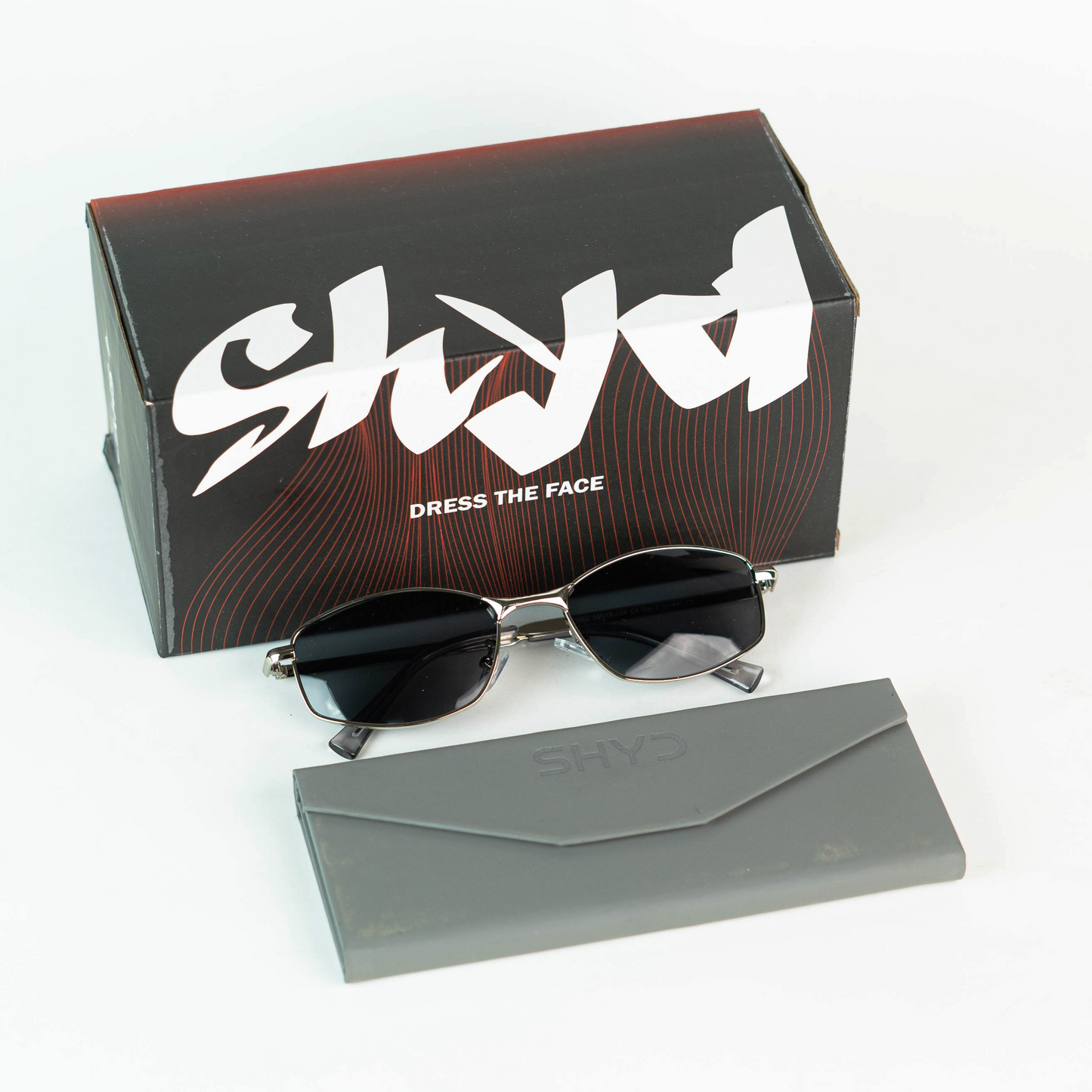 Retro Cyber Oval Sunglasses – Gunmetal Frame Sunnies