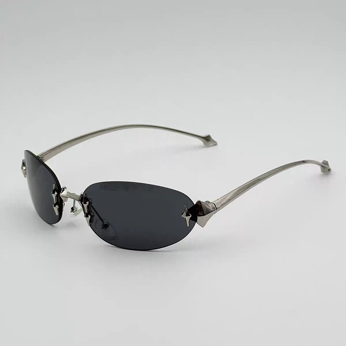 Oval Star Black/Silver Sunglasses